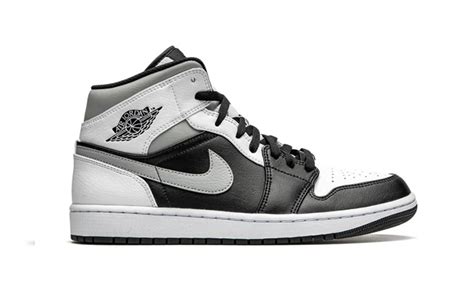 nike jordan dames zwart grijs|jordan 1 sneaker.